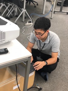 プロジェクター照射実験