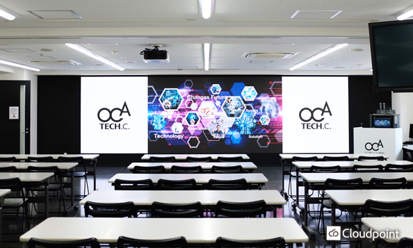 専門学校 デジタルサイネージ事例 クラウドポイント